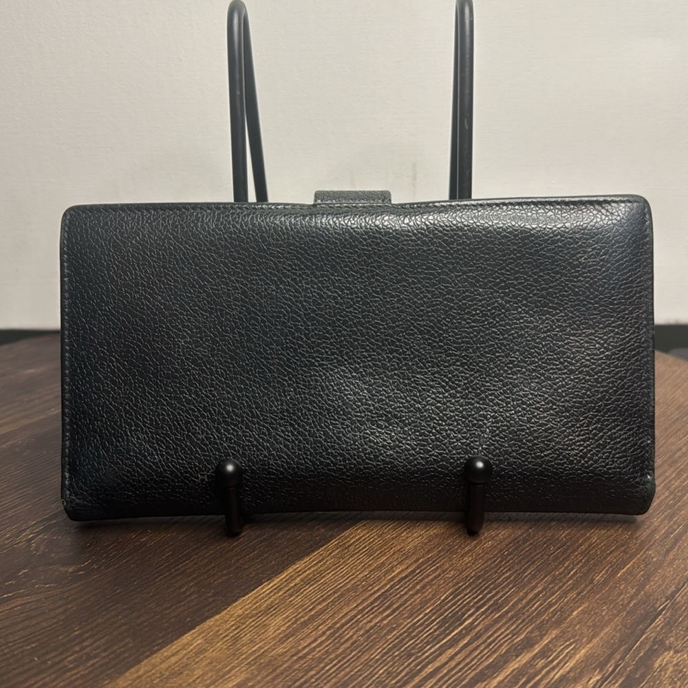 Authentic Bulgari Wallet - Picture 3 of 13